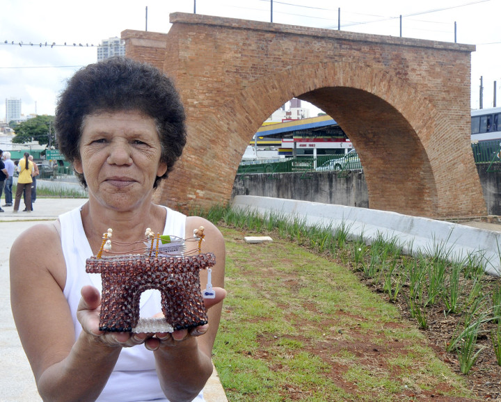 Odila Grella de Oliveira, 55 anos