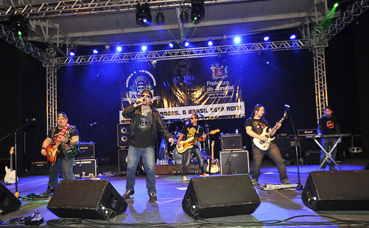 Banda U.T.I., com 26 anos de tradição no rock, participa da Festa